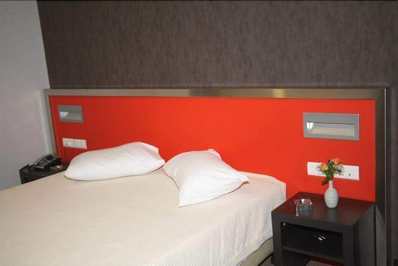 Hotel Des Roses Athena Bagian luar foto
